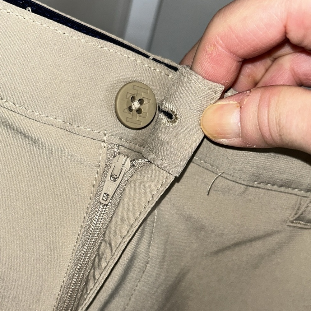 IZOD Golf Khaki Straight Front Pants Size 36X32 - Picture 7 of 9